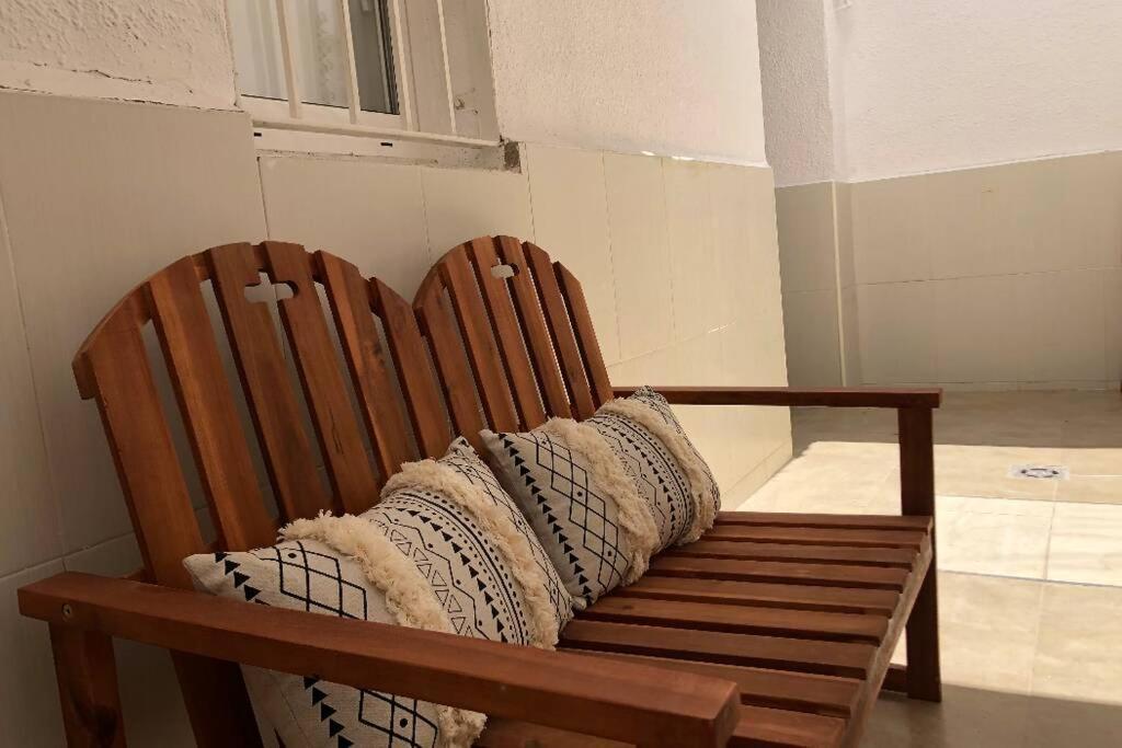 Ferienwohnung M1 Cool Loft 1 Min Walk To Metro 15 Min Center By Metro Esplugues de Llobregat Exterior foto